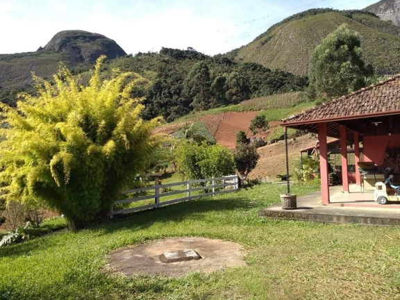 Imagem Chácara com 3 Quartos à Venda, 40 m² em Cardinot - Nova Friburgo