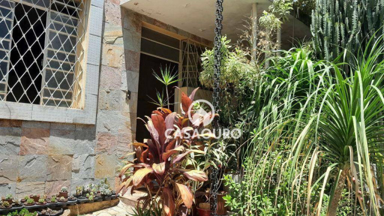Casa com 3 Quartos à Venda, 200 m² em Santa Efigênia - Belo Horizonte