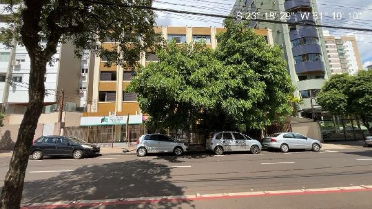 Apartamento com 3 Quartos à Venda, 102 m² em Centro - Londrina