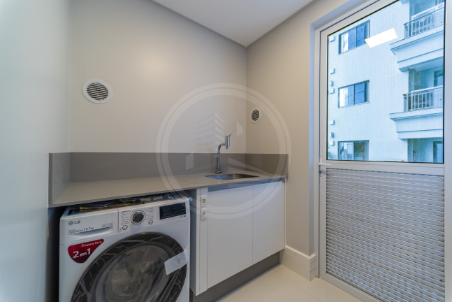 Imagem Apartamento com 4 Quartos à Venda, 238 m² em Centro - Balneário Camboriú Imagem Apartamento com 4 Quartos à Venda, 238 m² em Centro - Balneário Camboriú