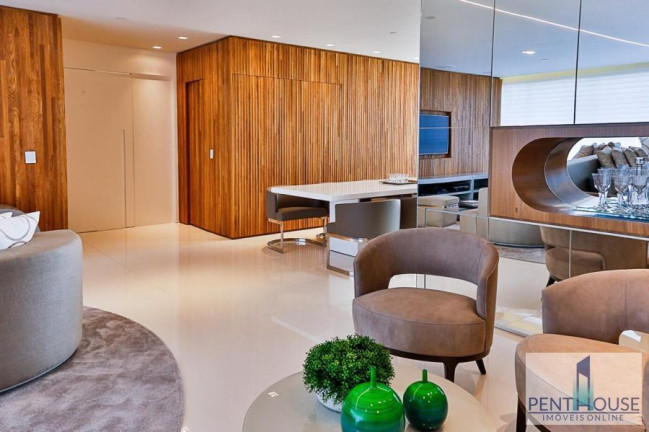 Imagem Apartamento com 4 Quartos à Venda, 257 m² em Centro - Balneário Camboriú Imagem Apartamento com 4 Quartos à Venda, 257 m² em Centro - Balneário Camboriú