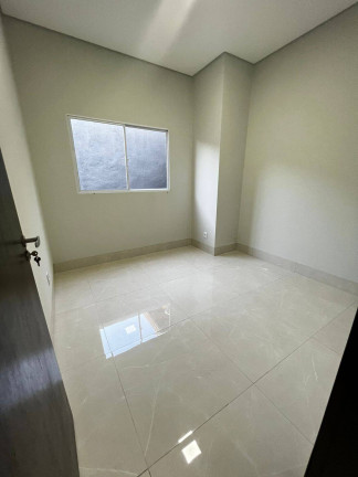 Imagem Casa com 3 Quartos à Venda, 131 m² em Santa Cruz - Cuiabá Imagem Casa com 3 Quartos à Venda, 131 m² em Santa Cruz - Cuiabá
