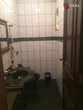 Imagem Casa com 3 Quartos à Venda, 219 m² em Primavera - Pouso Alegre