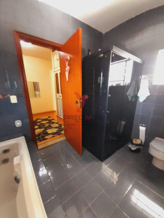 Imagem Sobrado com 4 Quartos para Alugar, 353 m² em Vila Paraíba - Guaratinguetá