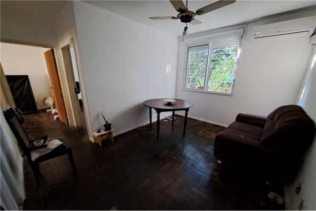Imagem Apartamento com 2 Quartos à Venda, 49 m² em Santo Antônio - Porto Alegre
