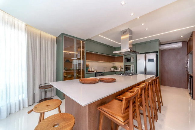 Imagem Apartamento com 4 Quartos à Venda, 237 m² em Centro - Balneário Camboriú Imagem Apartamento com 4 Quartos à Venda, 237 m² em Centro - Balneário Camboriú
