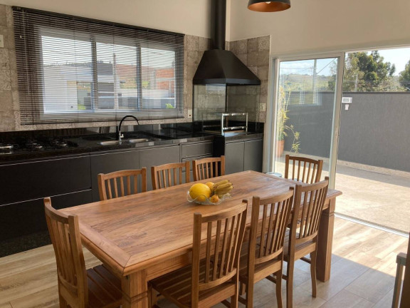Imagem Casa com 3 Quartos à Venda, 300 m² em Vale Dos Cristais - Taubaté