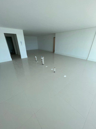 Imagem Apartamento com 4 Quartos à Venda, 204 m² em Praia Brava - Itajaí