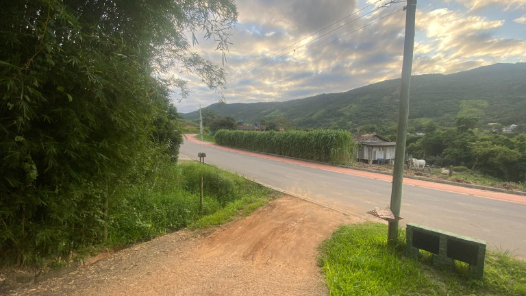 Imagem Terreno à Venda, 1.000 m² em Macacu - Garopaba Imagem Terreno à Venda, 1.000 m² em Macacu - Garopaba