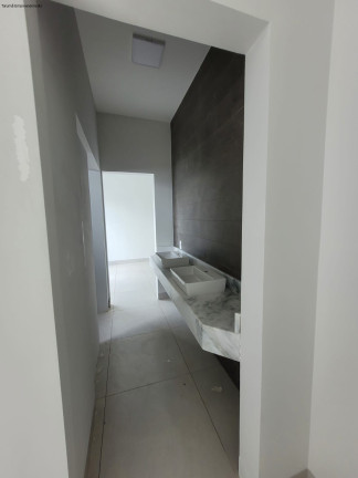 Imagem Imóvel com 2 Quartos à Venda,  em Sinop - Sinop