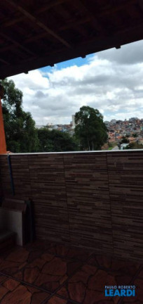 Imagem Sobrado com 3 Quartos à Venda, 220 m² em Parque Gerassi - Santo André