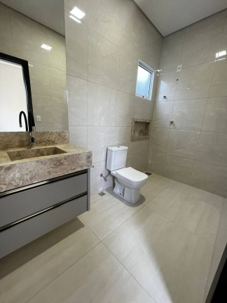 Imagem Casa com 3 Quartos à Venda, 131 m² em Santa Cruz - Cuiabá Imagem Casa com 3 Quartos à Venda, 131 m² em Santa Cruz - Cuiabá