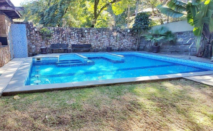 Imagem Casa com 5 Quartos à Venda, 1.000 m² em Fradinhos - Vitória Imagem Casa com 5 Quartos à Venda, 1.000 m² em Fradinhos - Vitória