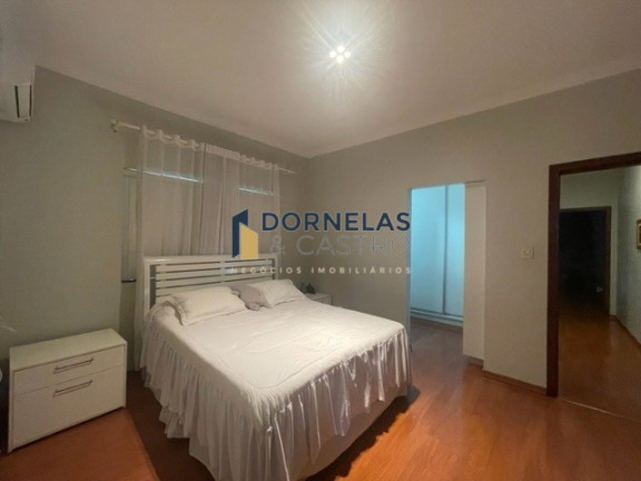 Imagem Casa com 3 Quartos à Venda, 811 m² em Guará I - Brasília Imagem Casa com 3 Quartos à Venda, 811 m² em Guará I - Brasília