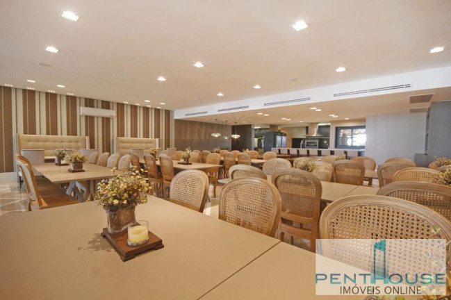 Imagem Apartamento com 4 Quartos à Venda, 237 m² em Centro - Balneário Camboriú Imagem Apartamento com 4 Quartos à Venda, 237 m² em Centro - Balneário Camboriú
