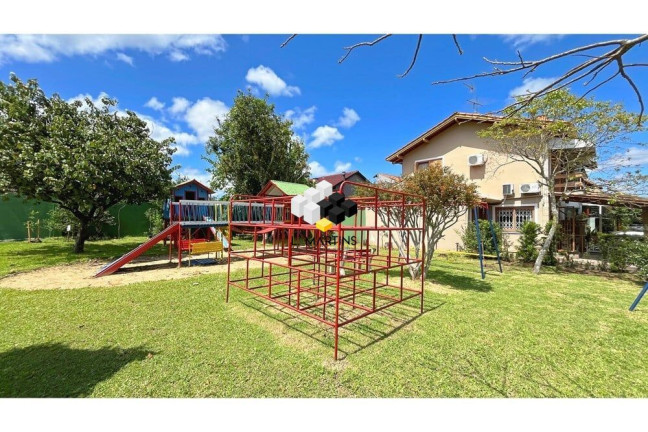 Imagem Casa de Condomínio com 3 Quartos à Venda, 273 m² em Cavalhada - Porto Alegre