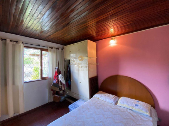 Imagem Casa com 3 Quartos à Venda, 139 m² em Granja Guarani - Teresópolis