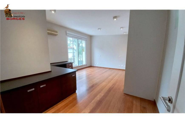 Imagem Casa com 3 Quartos para Alugar, 420 m² em Vila Nova Conceição - São Paulo