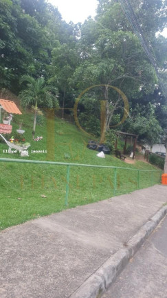 Imagem Casa com 2 Quartos à Venda, 60 m² em Califórnia - Itaguaí