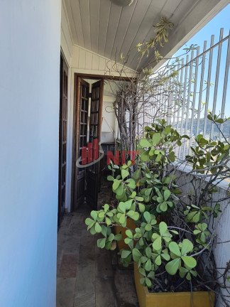 Imagem Cobertura com 3 Quartos à Venda, 200 m² em Icaraí - Niterói