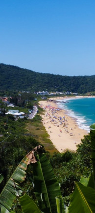 Imagem Terreno à Venda, em Praia Do Estaleirinho - Balneário Camboriú Imagem Terreno à Venda, em Praia Do Estaleirinho - Balneário Camboriú