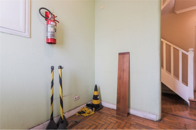 Imagem Casa com 6 Quartos à Venda, em Vila Madalena - São Paulo Imagem Casa com 6 Quartos à Venda, em Vila Madalena - São Paulo
