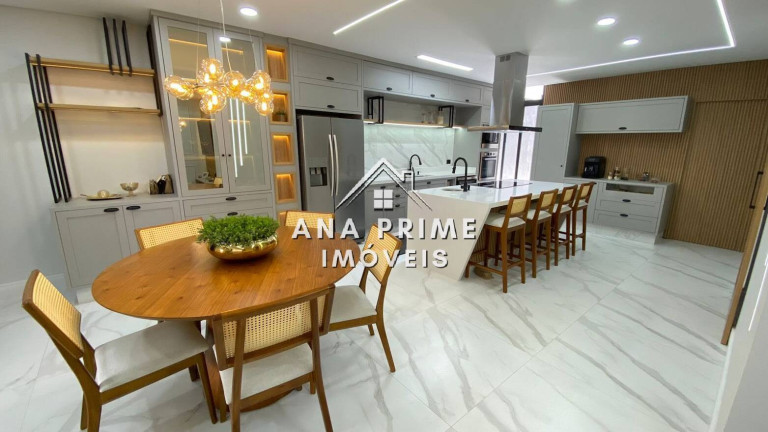 Imagem Casa com 3 Quartos à Venda, 210 m² em Jardim Oriente - São José Dos Campos
