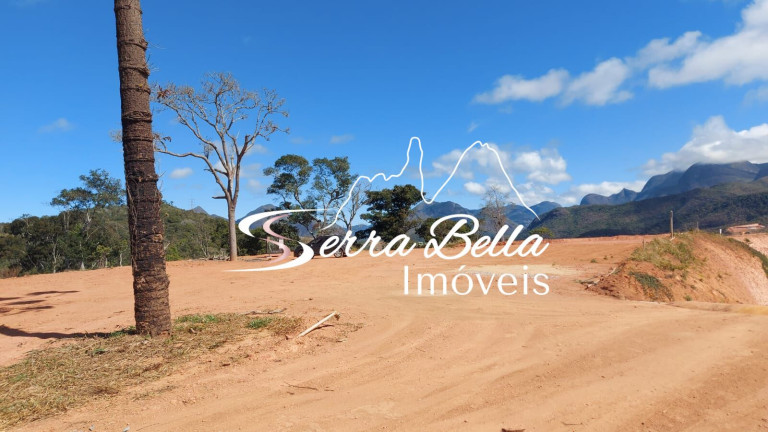 Terreno à Venda, 4.895 m² em Itaipava - Petrópolis