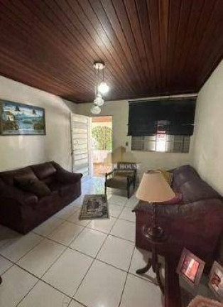 Casa com 3 Quartos à Venda, 270 m² em Coophema - Cuiabá