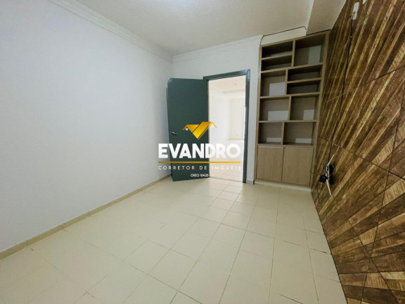 Imagem Casa com 3 Quartos à Venda, 198 m² em Jardim Imperial - Cuiabá