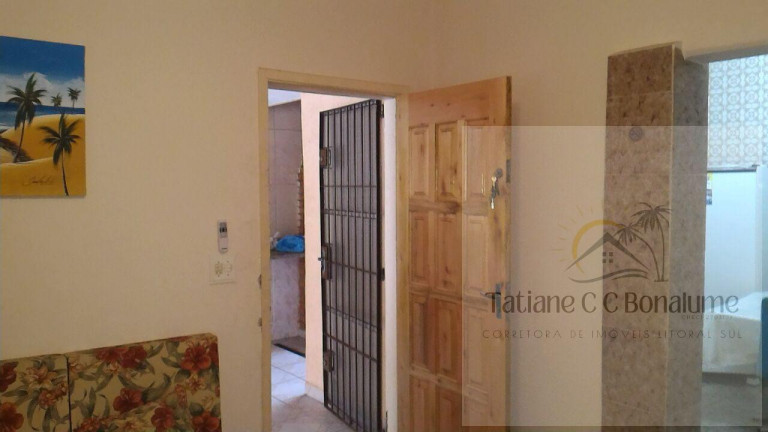 Imagem Casa com 4 Quartos à Venda, 195 m² em Maracanã - Praia Grande Imagem Casa com 4 Quartos à Venda, 195 m² em Maracanã - Praia Grande