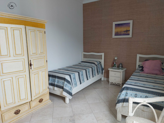 Imagem Apartamento com 5 Quartos à Venda, 200 m² em Pitangueiras - Guarujá Imagem Apartamento com 5 Quartos à Venda, 200 m² em Pitangueiras - Guarujá