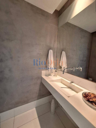 Imagem Apartamento com 4 Quartos à Venda, 301 m² em Barra Da Tijuca - Rio De Janeiro Imagem Apartamento com 4 Quartos à Venda, 301 m² em Barra Da Tijuca - Rio De Janeiro