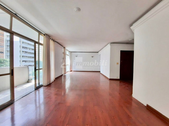 Imagem Apartamento com 3 Quartos à Venda, 210 m² em Santa Cecília - São Paulo