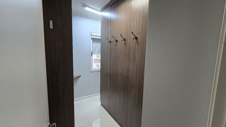 Imagem Apartamento com 2 Quartos à Venda, 79 m² em Santo Antônio - Porto Alegre Imagem Apartamento com 2 Quartos à Venda, 79 m² em Santo Antônio - Porto Alegre