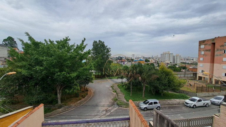 Imagem Sobrado com 3 Quartos à Venda, 245 m² em Jardim Ipanema - Santo André