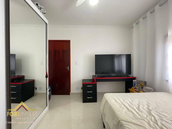 Imagem Imóvel com 2 Quartos à Venda, 130 m² em Ocian - Praia Grande Imagem Imóvel com 2 Quartos à Venda, 130 m² em Ocian - Praia Grande