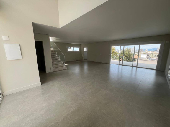 Imagem Casa com 3 Quartos à Venda, 296 m² em Pedra Branca - Palhoça Imagem Casa com 3 Quartos à Venda, 296 m² em Pedra Branca - Palhoça