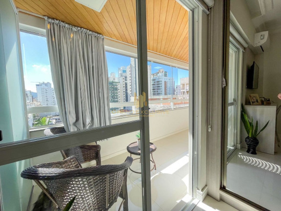 Imagem Apartamento com 2 Quartos à Venda, 110 m² em Centro - Balneário Camboriú Imagem Apartamento com 2 Quartos à Venda, 110 m² em Centro - Balneário Camboriú