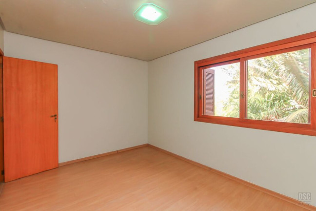 Imagem Casa com 3 Quartos à Venda, 337 m² em Cascata - Porto Alegre