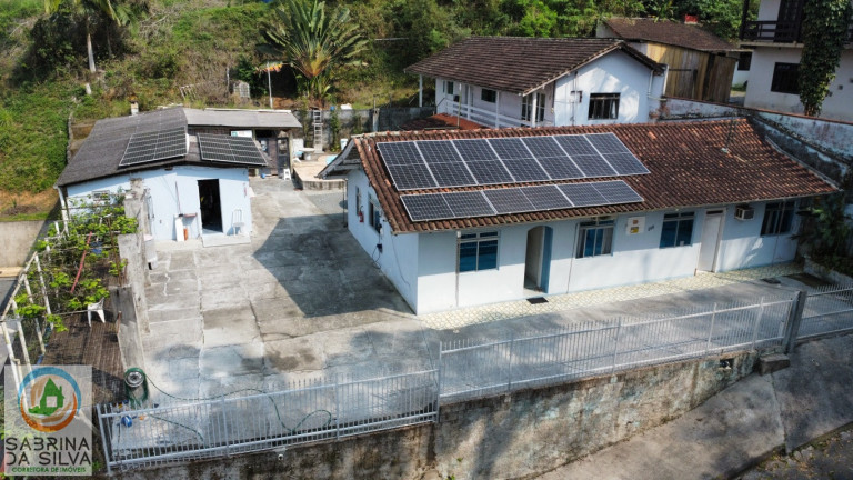Imagem Casa com 10 Quartos à Venda, 250 m² em Salto Do Norte - Blumenau Imagem Casa com 10 Quartos à Venda, 250 m² em Salto Do Norte - Blumenau