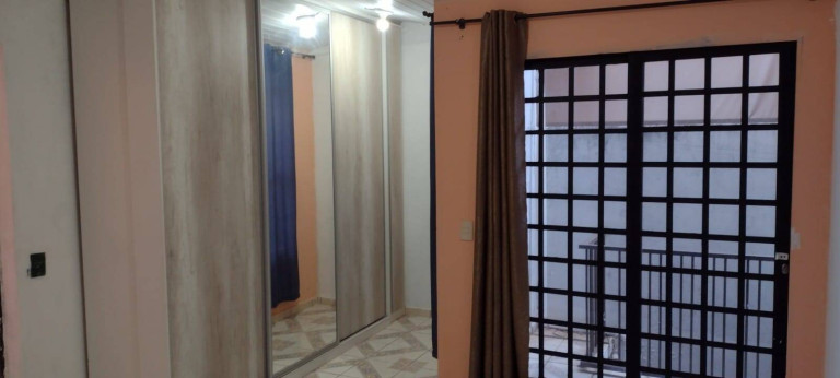 Imagem Sobrado com 3 Quartos à Venda,  em Jardim Califórnia - Sorocaba
