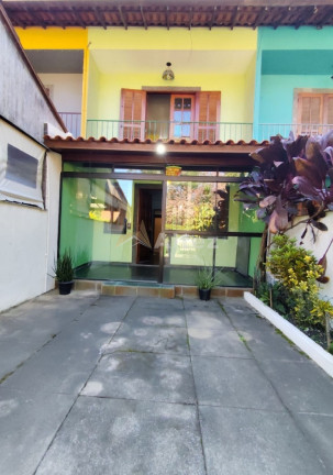 Casa com 3 Quartos à Venda, 77 m² em Albuquerque - Teresópolis