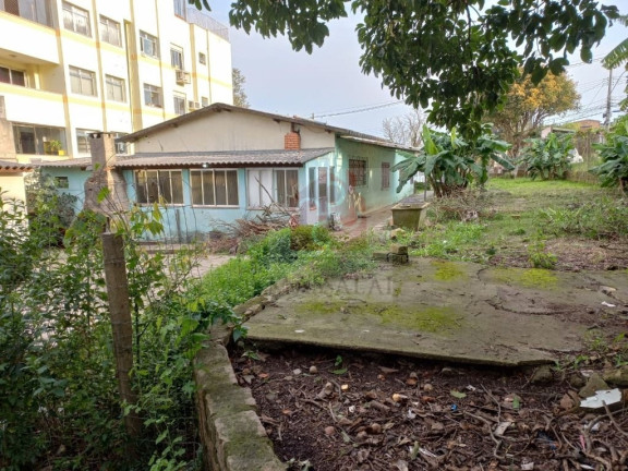 Imagem Casa com 2 Quartos à Venda, 1.151 m² em Cristal - Porto Alegre Imagem Casa com 2 Quartos à Venda, 1.151 m² em Cristal - Porto Alegre