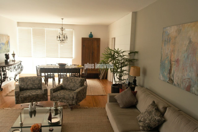 Apartamento com 2 Quartos à Venda ou Locação, 260 m² em Santa Cecília - São Paulo