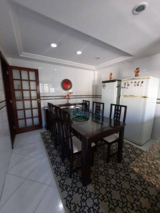 Imagem Casa com 5 Quartos à Venda, 330 m² em Itaipu - Niterói Imagem Casa com 5 Quartos à Venda, 330 m² em Itaipu - Niterói