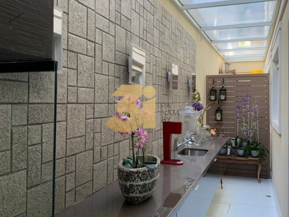 Imagem Casa de Condomínio com 3 Quartos à Venda, 350 m² em Real Parque - São Paulo