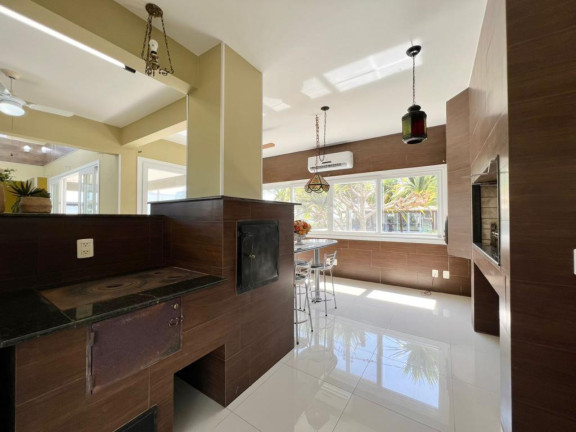 Imagem Casa com 3 Quartos à Venda, 219 m² em Atlantida Sul - Osorio