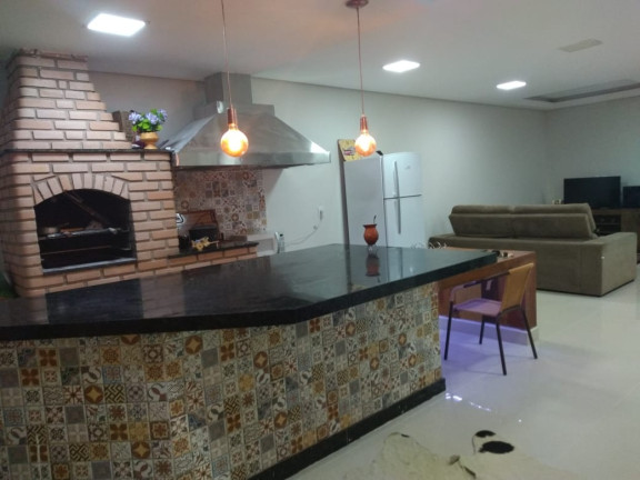 Imagem Casa com 3 Quartos à Venda, 250 m² em Agudos Imagem Casa com 3 Quartos à Venda, 250 m² em Agudos