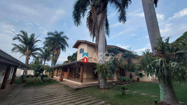 Chácara com 3 Quartos à Venda, 332 m² em Praia Dos Namorados - Americana